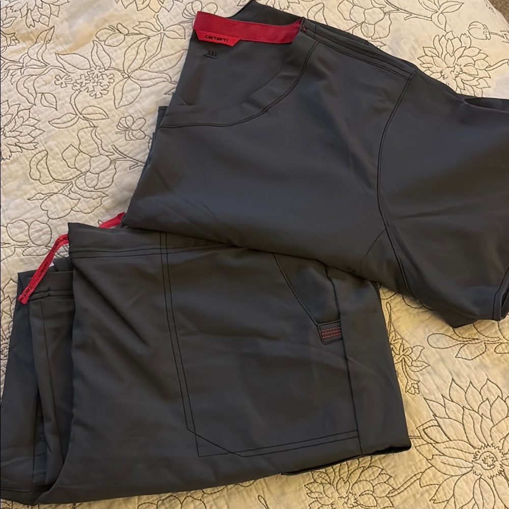 Carhartt Gray Scrub Top with Pink Trim